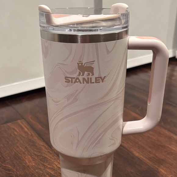 Stanley Swirl Pink Thermos - Picture 2 of 7